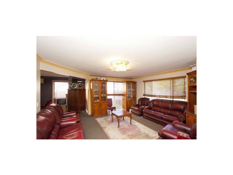 4 Marianna Street, Mansfield QLD 4122