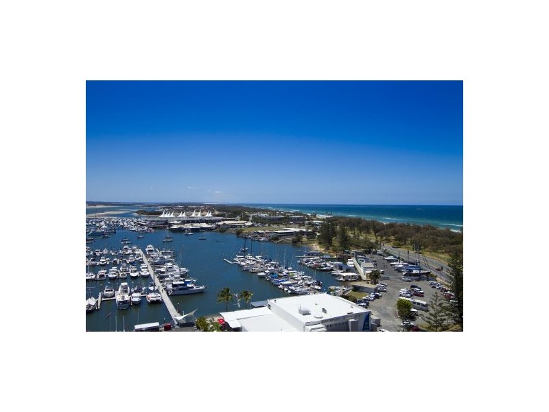 42/18 Macarthur Parade, Main Beach QLD 4217