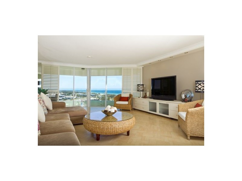 42/18 Macarthur Parade, Main Beach QLD 4217