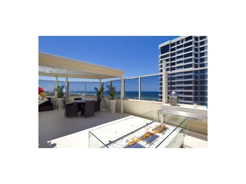 42/18 Macarthur Parade, Main Beach QLD 4217