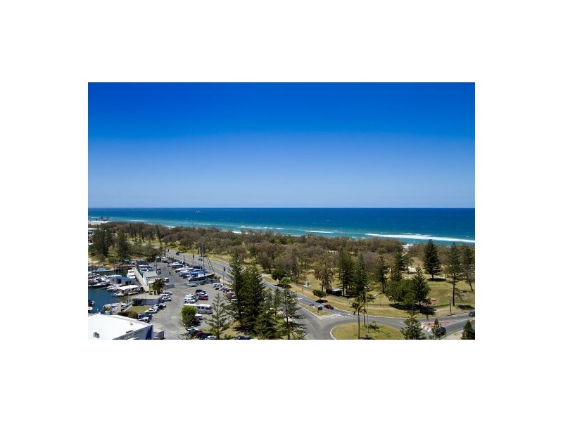 42/18 Macarthur Parade, Main Beach QLD 4217