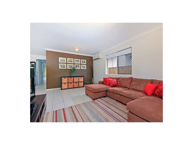89A DARTMOUTH ST, Coopers Plains QLD 4108