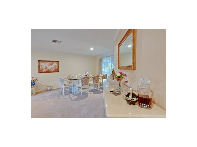 5 Linnet Cl, Calamvale QLD 4116