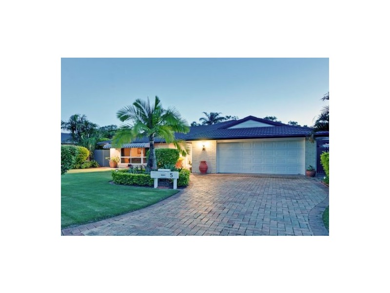 5 Linnet Cl, Calamvale QLD 4116