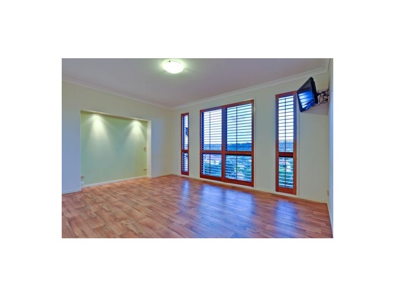 12 Triantha Ct, Albany Creek QLD 4035