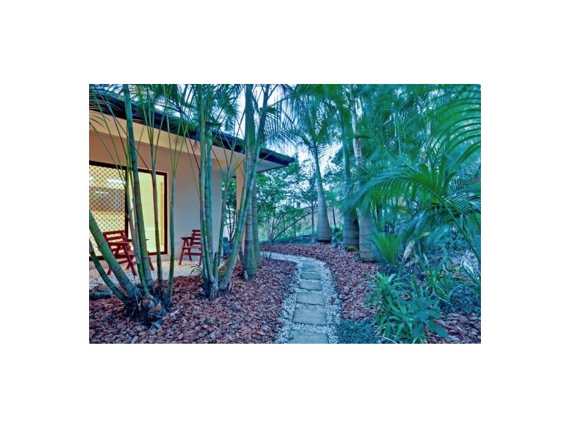 12 Triantha Ct, Albany Creek QLD 4035