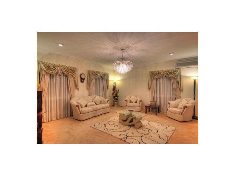 6 Garden Ct, Sunnybank Hills QLD 4109