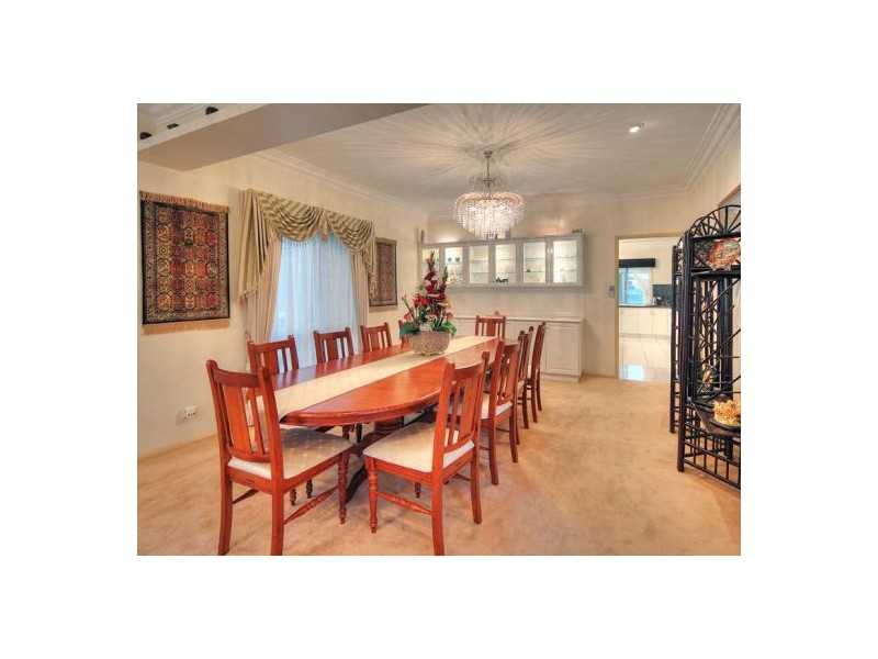 6 Garden Ct, Sunnybank Hills QLD 4109