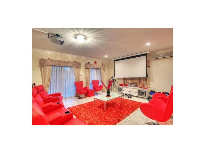 6 Garden Ct, Sunnybank Hills QLD 4109