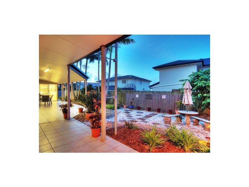 6 Garden Ct, Sunnybank Hills QLD 4109