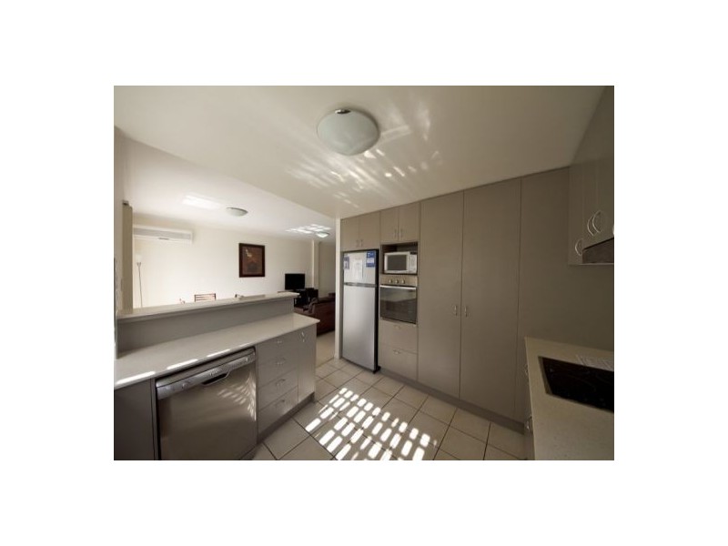 15/2329 Gold Coast Highway, Mermaid Beach QLD 4218