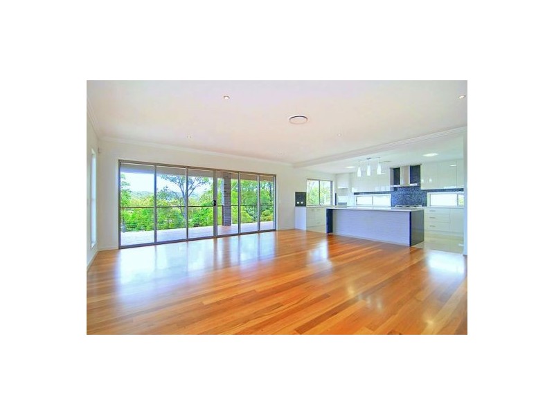 15 Baxton Pl, Shailer Park QLD 4128