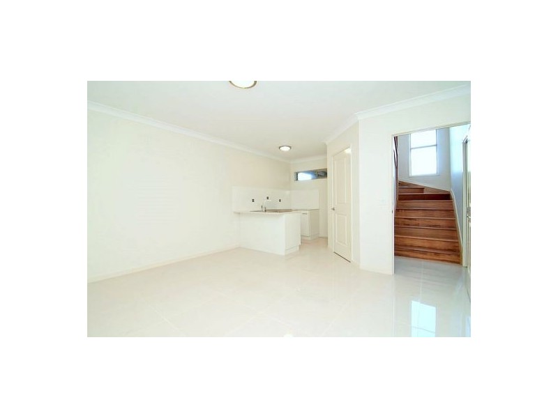 15 Baxton Pl, Shailer Park QLD 4128