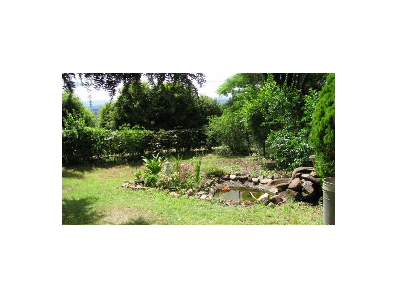 162 Regents Rd, Esk QLD 4312