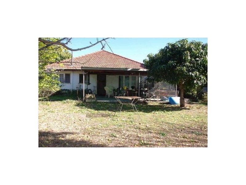 216 Beaudesert Rd, Moorooka QLD 4105