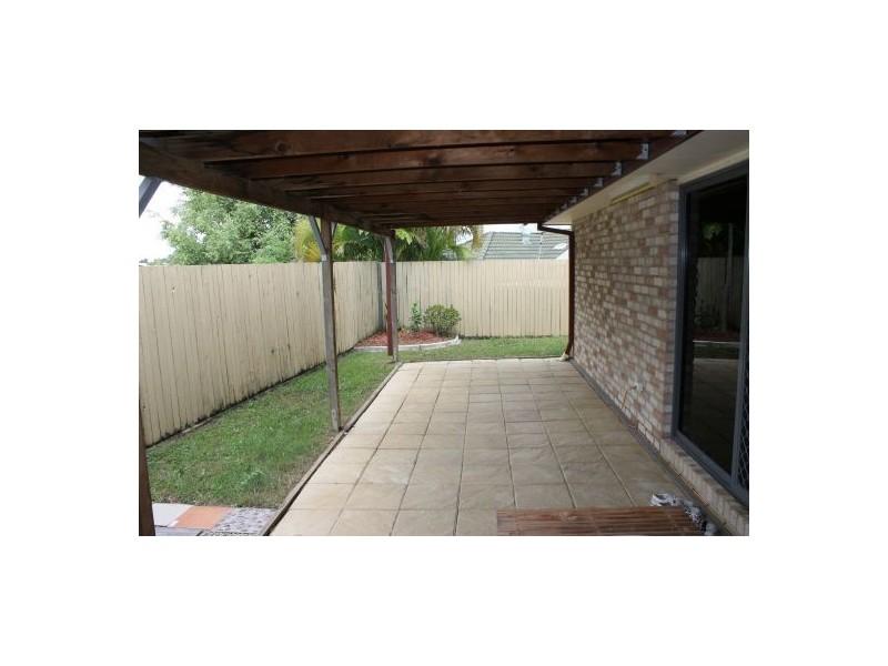 38 Picot Cr, Runcorn QLD 4113