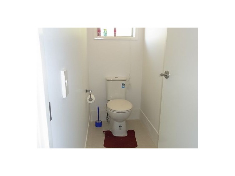 55 Windsor St, Slacks Creek QLD 4127