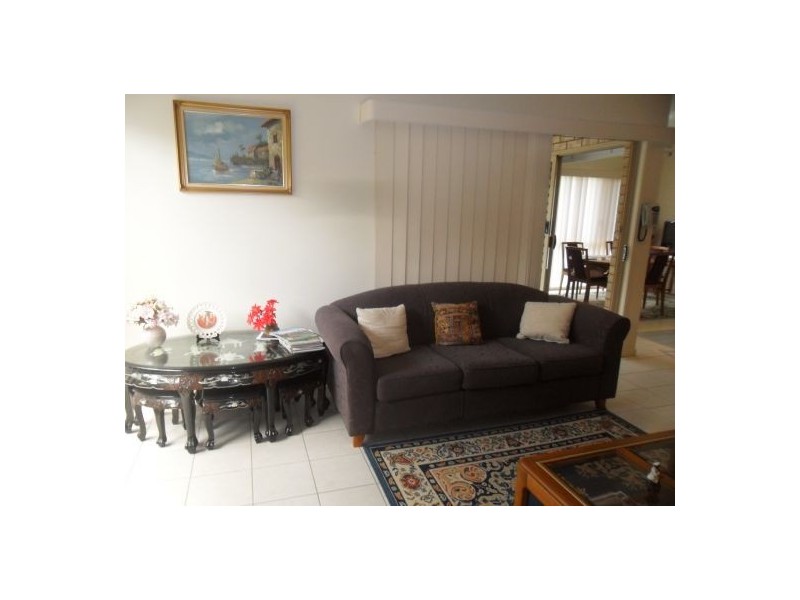 7 Hoop Pine Pl, Sunnybank Hills QLD 4109