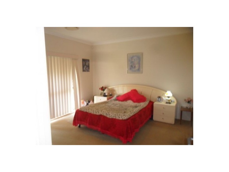 7 Hoop Pine Pl, Sunnybank Hills QLD 4109