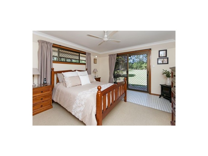 64.. Kantenna St, Park Ridge QLD 4125