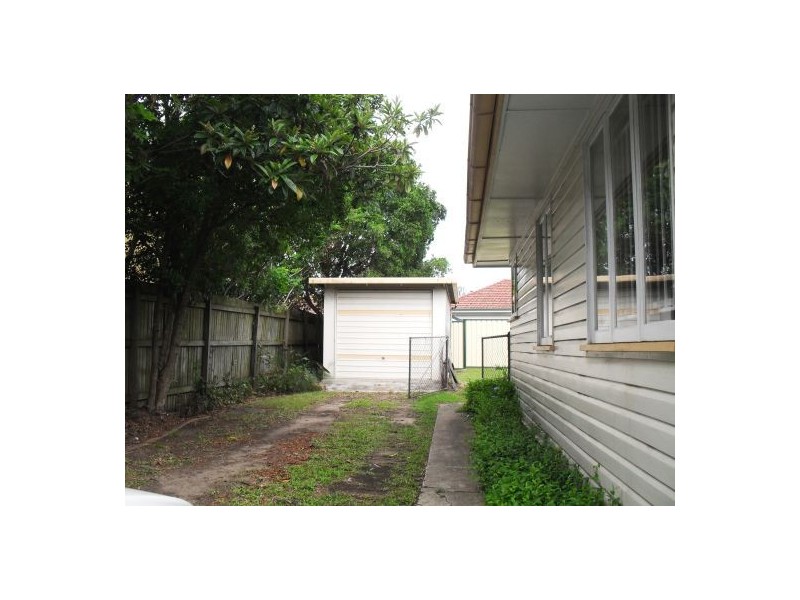 214 Beaudesert Rd, Moorooka QLD 4105