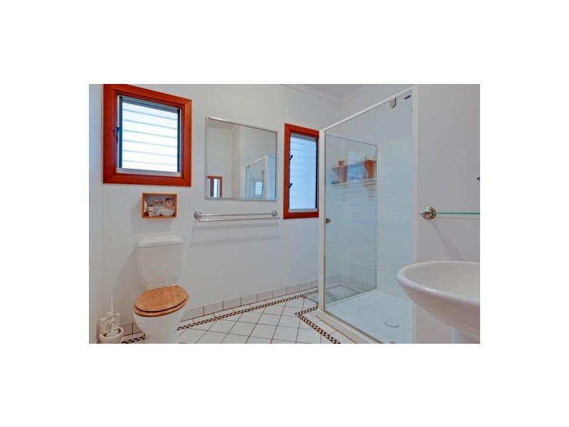 202 Daisy Hill Rd, Daisy Hill QLD 4127