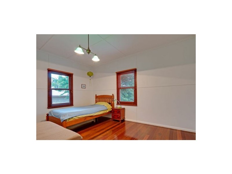 202 Daisy Hill Rd, Daisy Hill QLD 4127