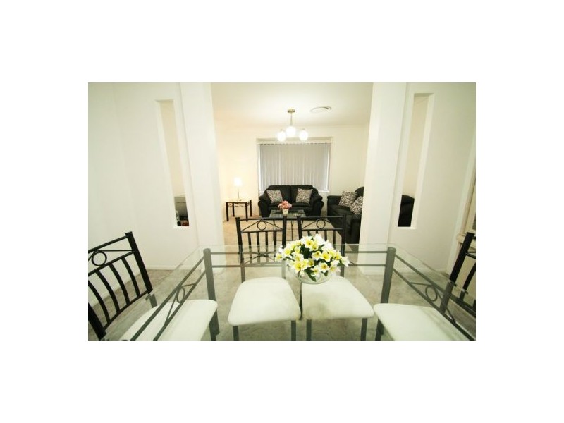 8 Linaria Cct, Drewvale QLD 4116