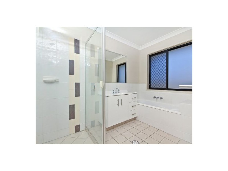 33 Reardon Street, Calamvale QLD 4116