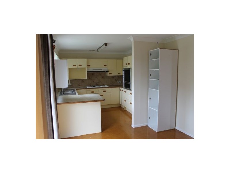 10 Cranberry St, Eight Mile Plains QLD 4113