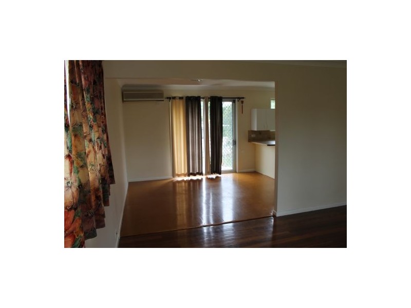 10 Cranberry St, Eight Mile Plains QLD 4113