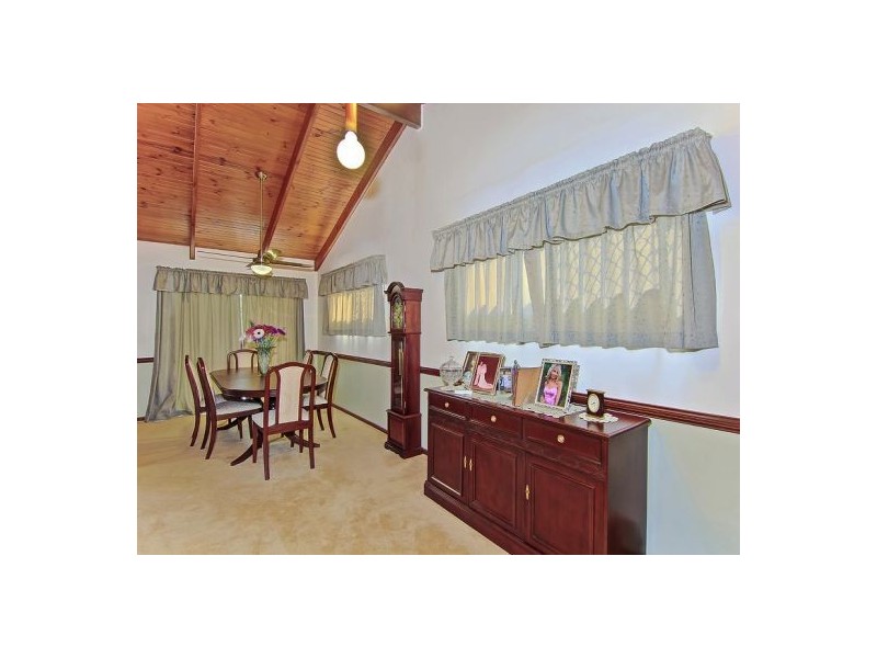 80 Honeywood st, Sunnybank Hills QLD 4109