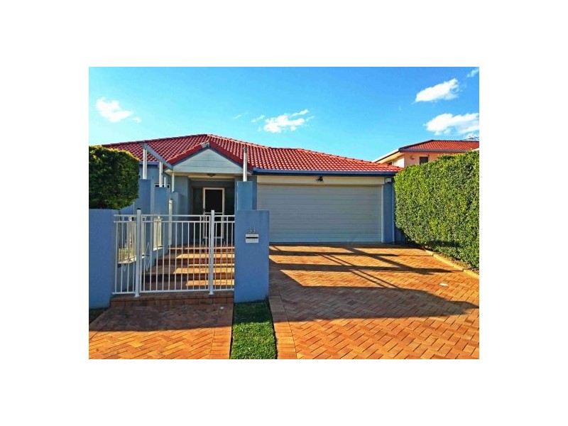 33 Crestwood St, Kuraby QLD 4112