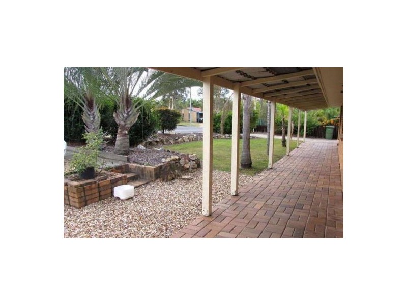 6 Campden St, Browns Plains QLD 4118