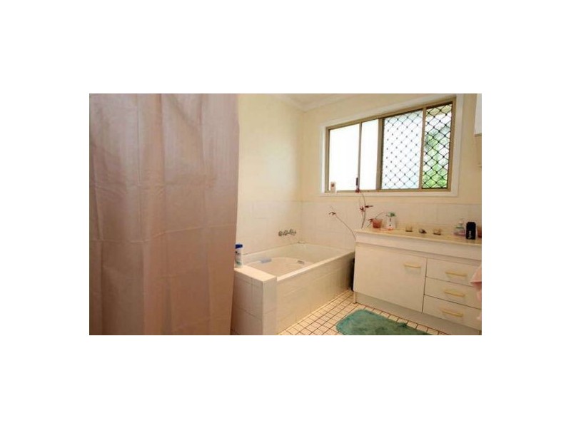 6 Campden St, Browns Plains QLD 4118