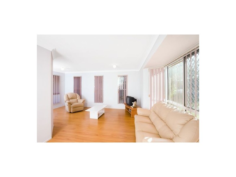 11 Perkins St, Calamvale QLD 4116