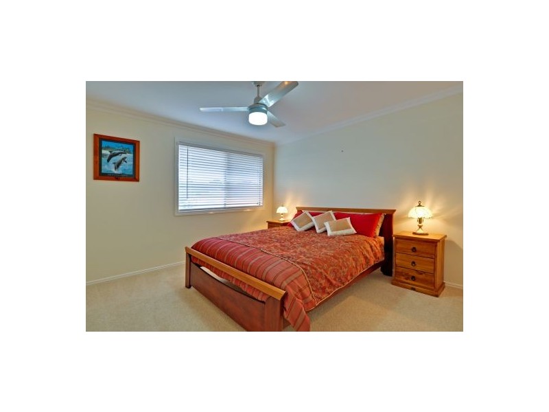 14 Maryland Dr, Regents Park QLD 4118