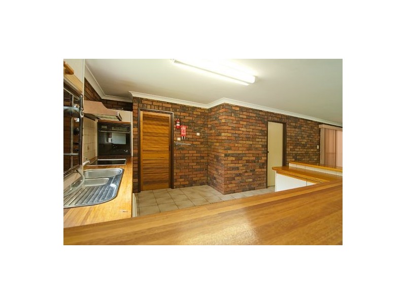 78 Rosia Rd, Park Ridge QLD 4125