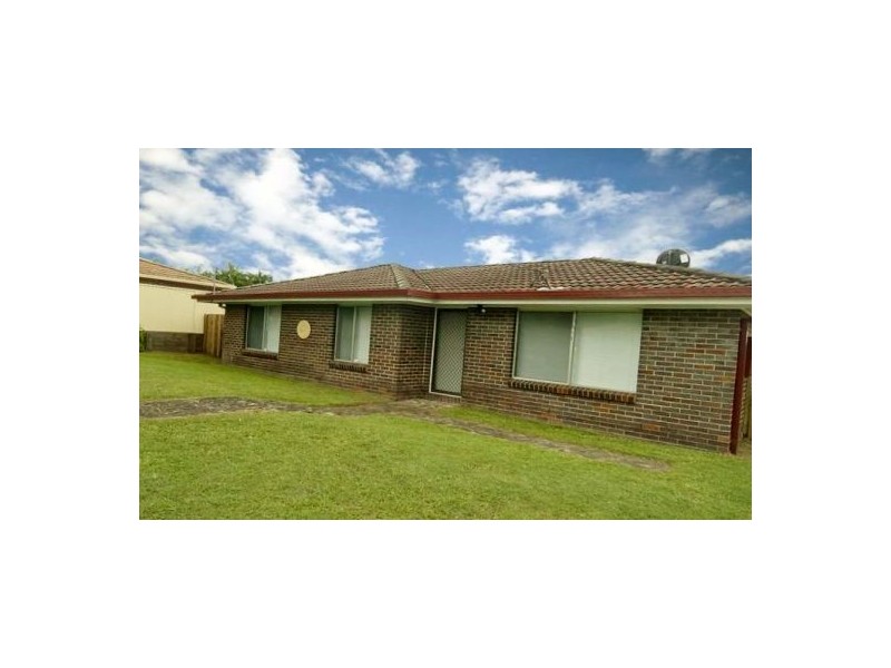 24 Regency Dr, Regents Park QLD 4118