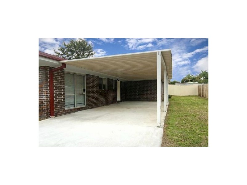 24 Regency Dr, Regents Park QLD 4118