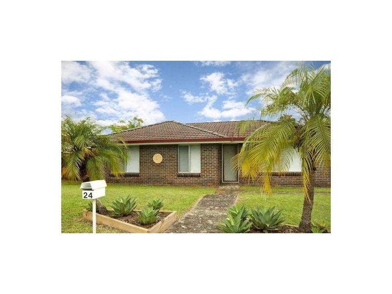 24 Regency Dr, Regents Park QLD 4118