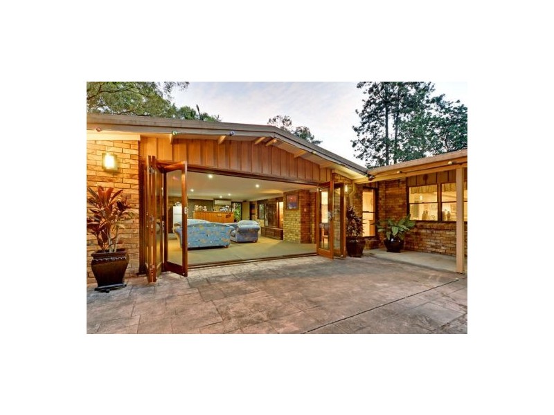 312 Johnson Rd, Forestdale QLD 4118