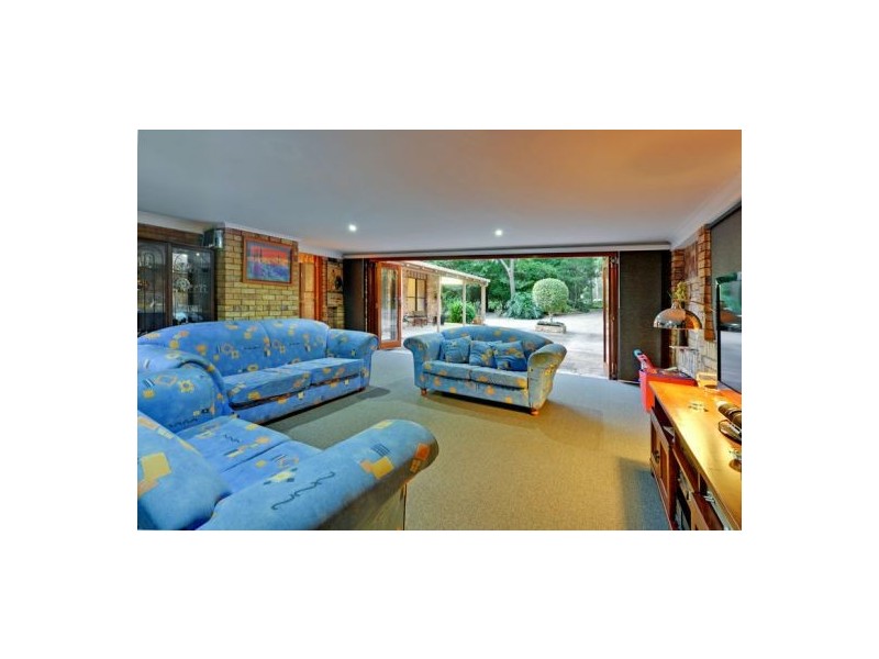 312 Johnson Rd, Forestdale QLD 4118