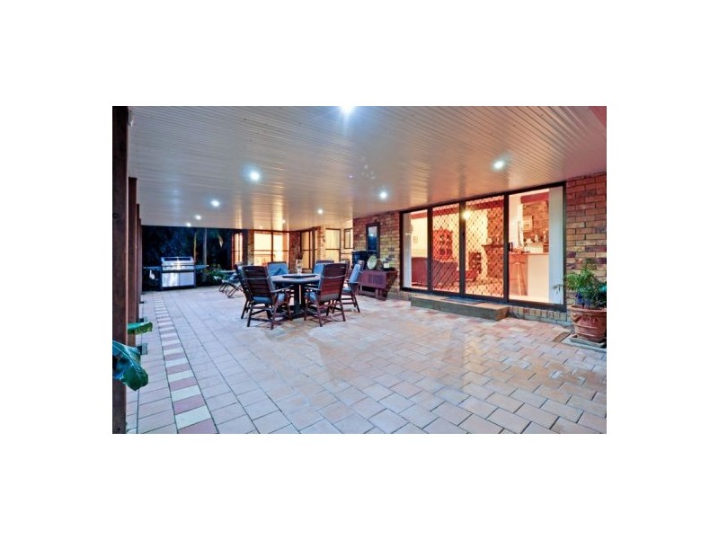 312 Johnson Rd, Forestdale QLD 4118