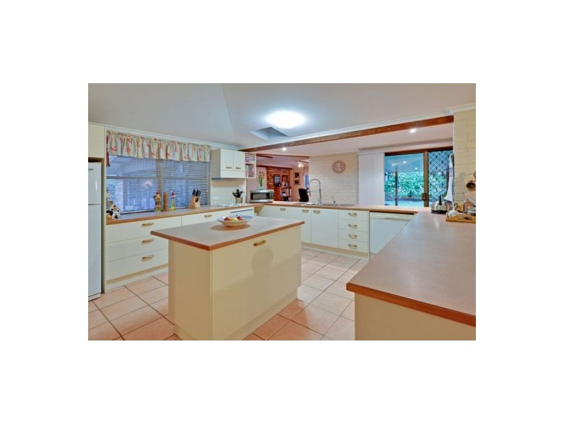 312 Johnson Rd, Forestdale QLD 4118
