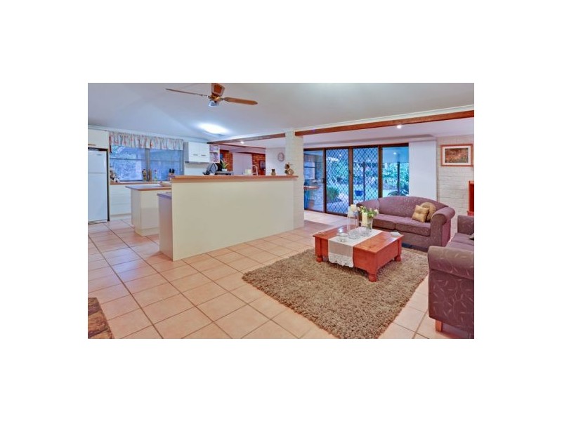 312 Johnson Rd, Forestdale QLD 4118