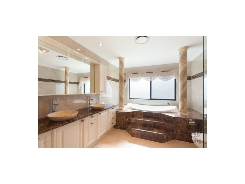 20 Snowbell Cl, Stretton QLD 4116