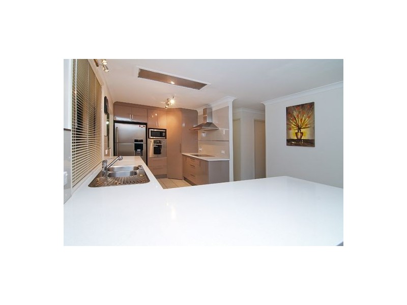 22 Centaurus Cr, Regents Park QLD 4118