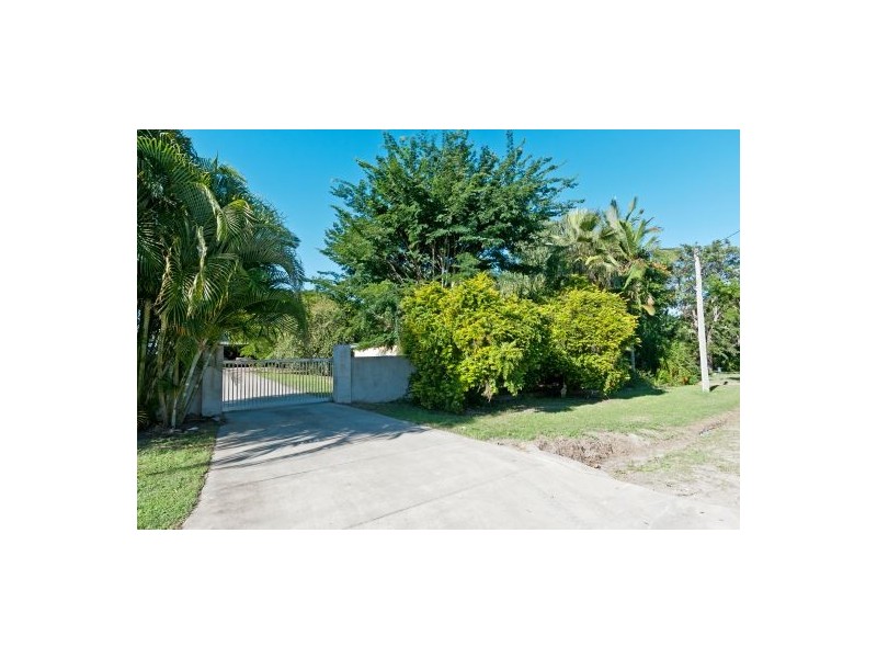 64 Laxton Rd, Pallara QLD 4110