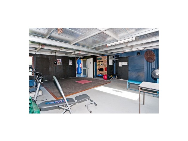 64 Laxton Rd, Pallara QLD 4110